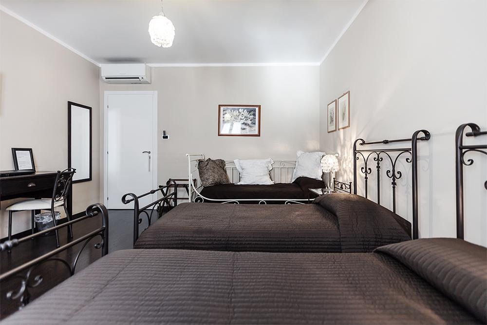 Castaldi House Hotel Milan Exterior photo
